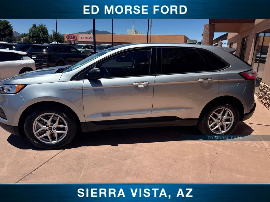 2023 Ford Edge — detail view