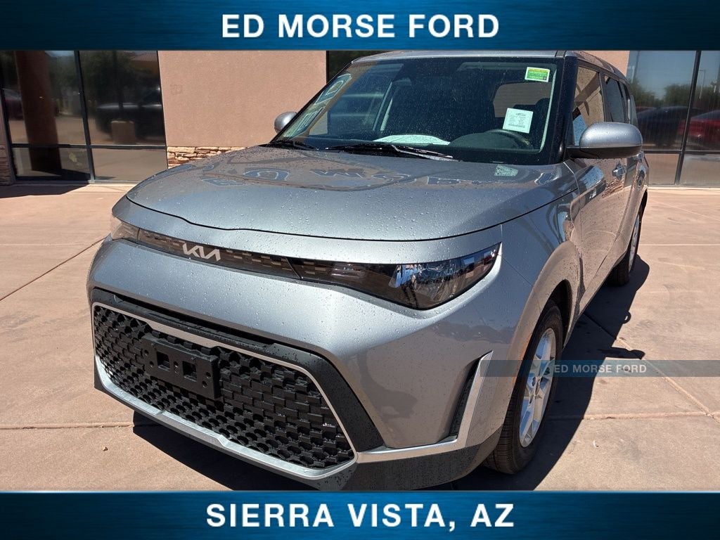 2025 Kia Soul — side profile view